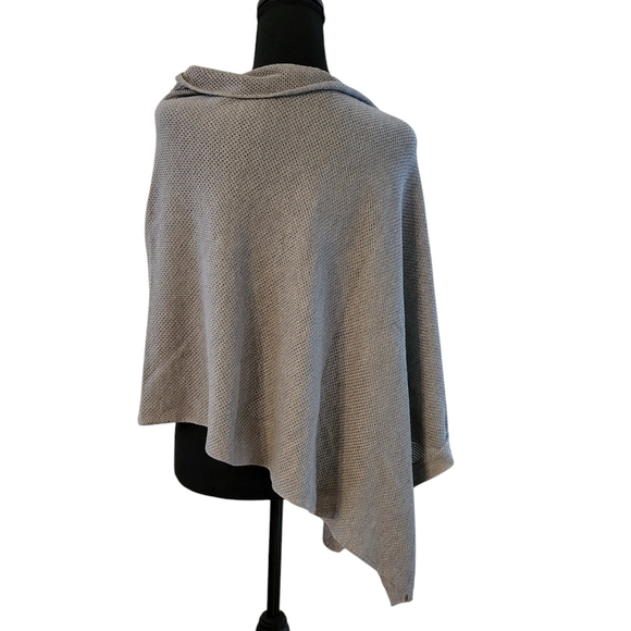 Grey Cocoon Nursing Cover - Picture 3 of 6